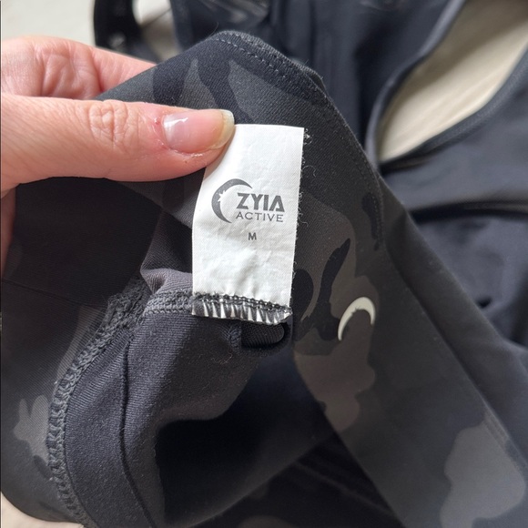 Zyia Forest Camo All Star Bra - Picture 4 of 6